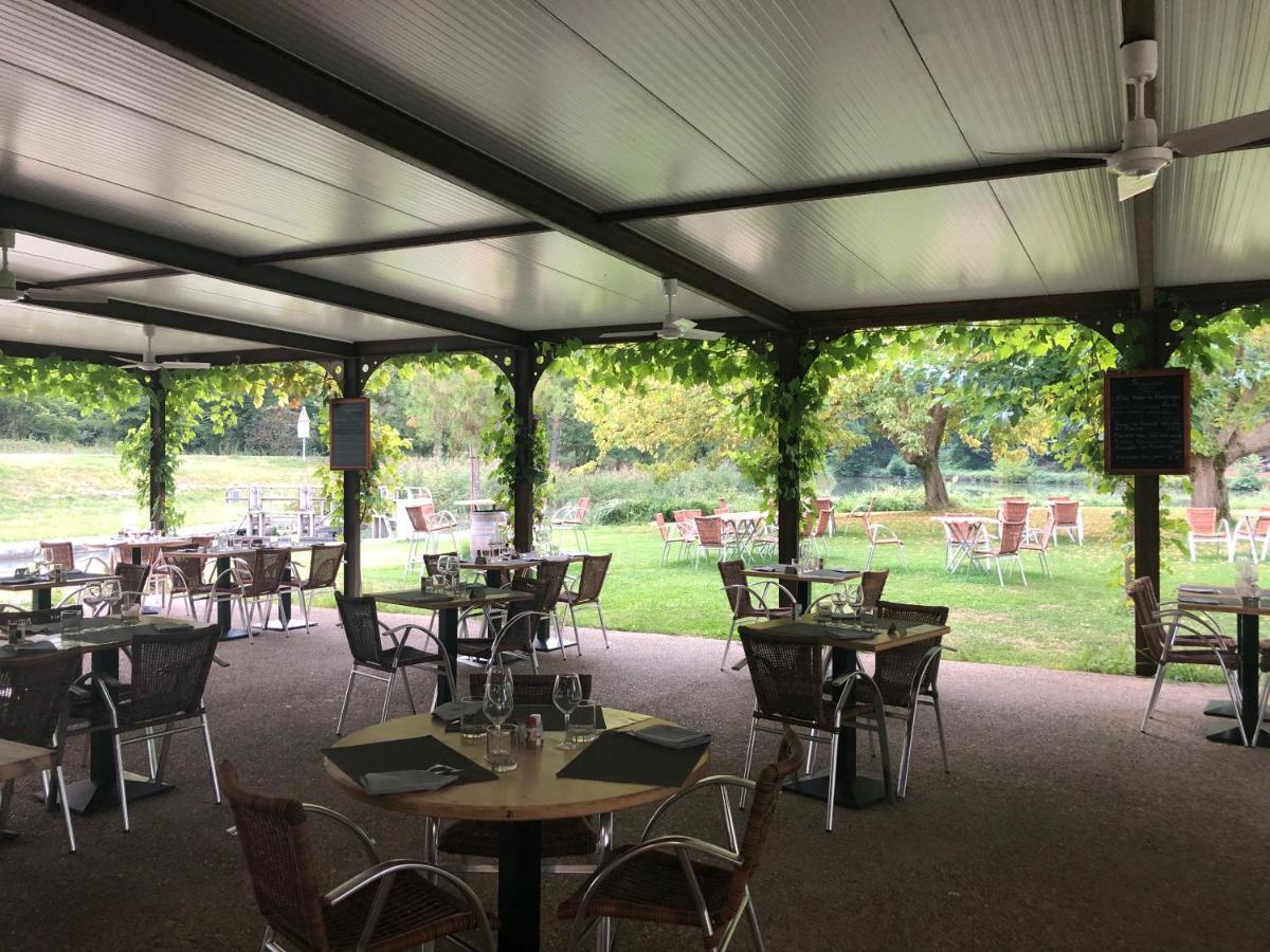 L'Ile Aux Bateaux Bed & Breakfast Buzet-sur-Baise Bagian luar foto